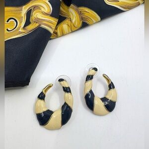 Vintage 90’s Blue and creme croissant earrings- pierced